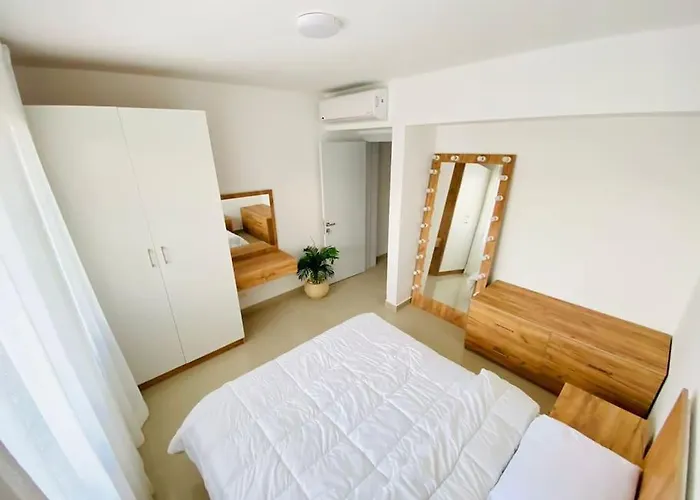 Sunny 1 Bedroom G Cribs Elgouna With Open View